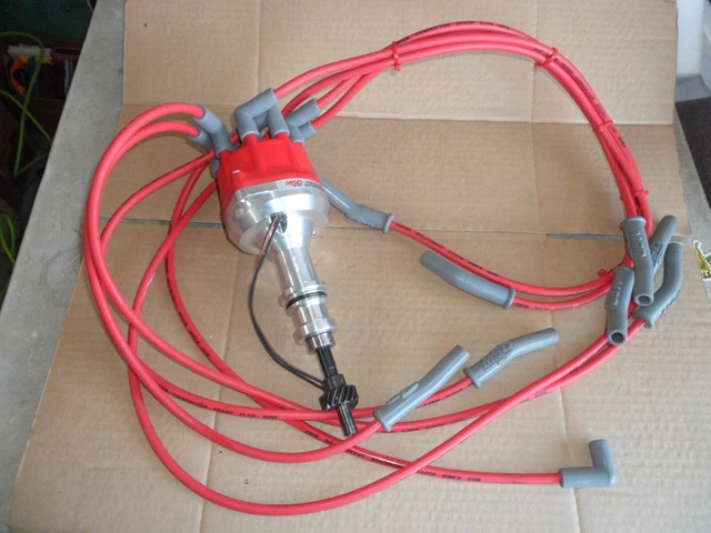 MSD 8579 Ford 289/302 SBF Pro-Billet Distributor & Red 8.5MM Spark Plug Wires