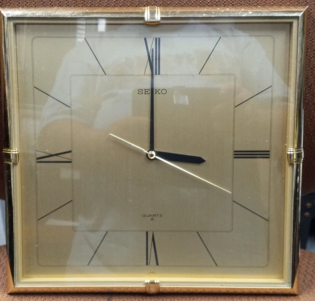 VINTAGE SEIKO ORIENT Gold Modern Quartz Wall Clock Japan for PARTS