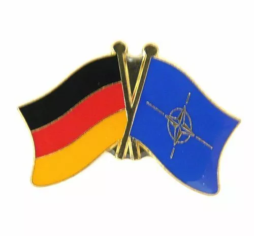 Freundschaftspin NATO Pin Fahne Flagge