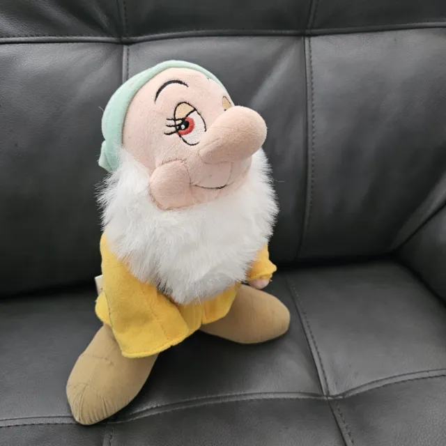 The Disney Store Snow White And The Seven Dwarfs Bashful 11" Plush With Tag