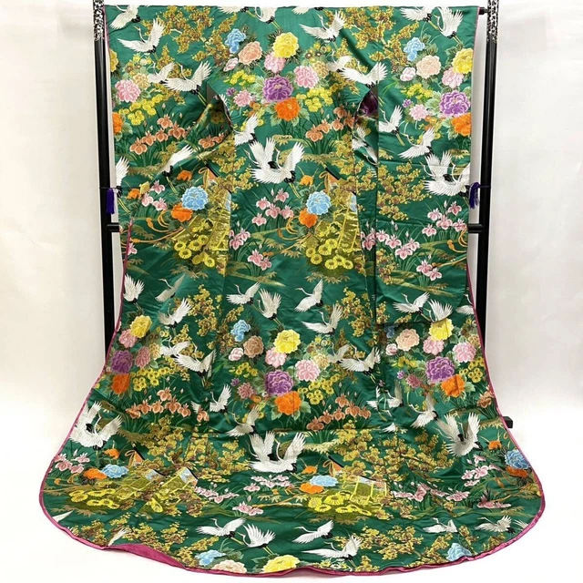 Japanese Kimono Uchikake Luxurious Wedding Embroidery Pure Silk Green K592