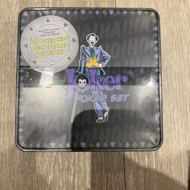 Juego de regalo de póquer DC The Joker en lata: fichas, tarjetas y fichas de crupier - NUEVO SELLADO