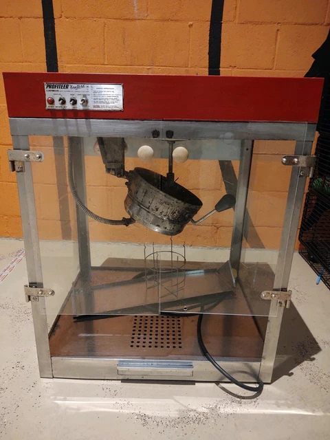 Cretors  Enclosed  Cabinet Commercial Popcorn Machine Profiteer model EUC 14 oz
