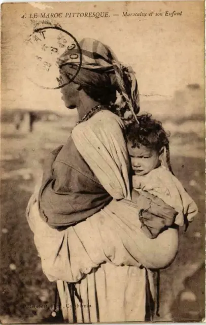 CPA AK Le Maroc Pittoresque Marocaine et son Enfant MAROC (738572)