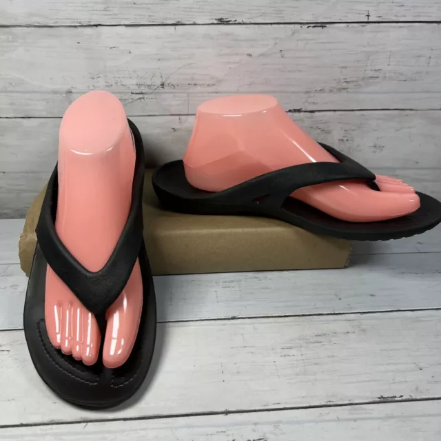Crocs Flip Flops Thong Women's Sandals Black Size 10 Dual Comfort Slip On