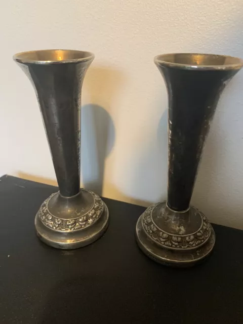 Vintage English Ianthe Pair of Silver Plated Small Candlesticks