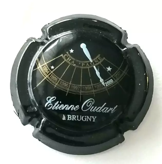 ♥♥ Capsule  De  Champagne  Etienne  Oudart  An  2000  N° 3 ♥♥