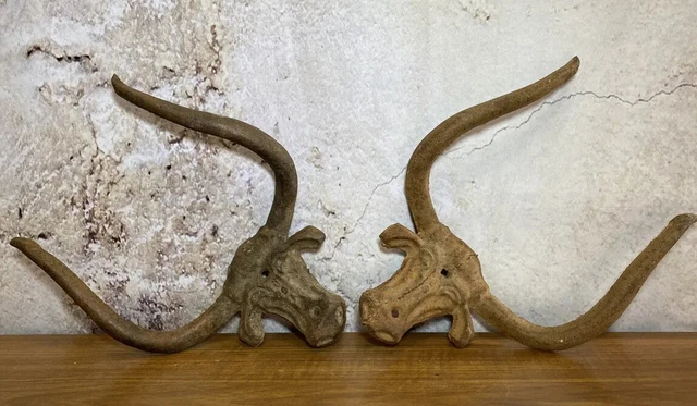 Pair Set of 2 Cast Iron Texas Longhorn BIG HORNS Wall Hanger Towel Holder U1