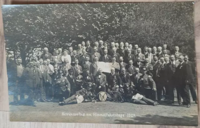St Johann 1924 Herrentag Ausflug Himmelfahrt Mann 14x9 Original Foto Postkarte
