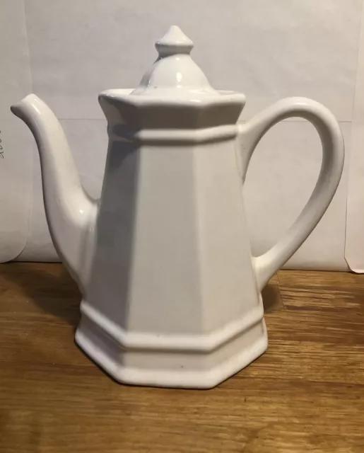 Vtg Pfaltzgraff USA Heritage White Coffee Pot Teapot & Lid Ironstone