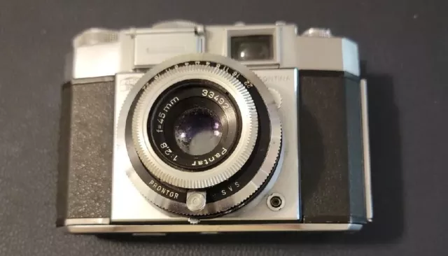 Zeiss Ikon Contina 35mm Camera with 45mm f2.8 Pantar Lens