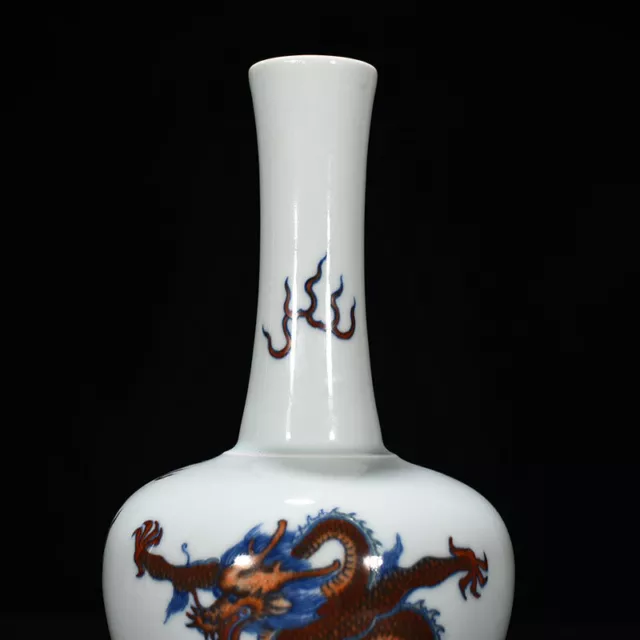 11" Chinese Old porcelain qing dynasty qianlong mark doucai dragon seawater Vase