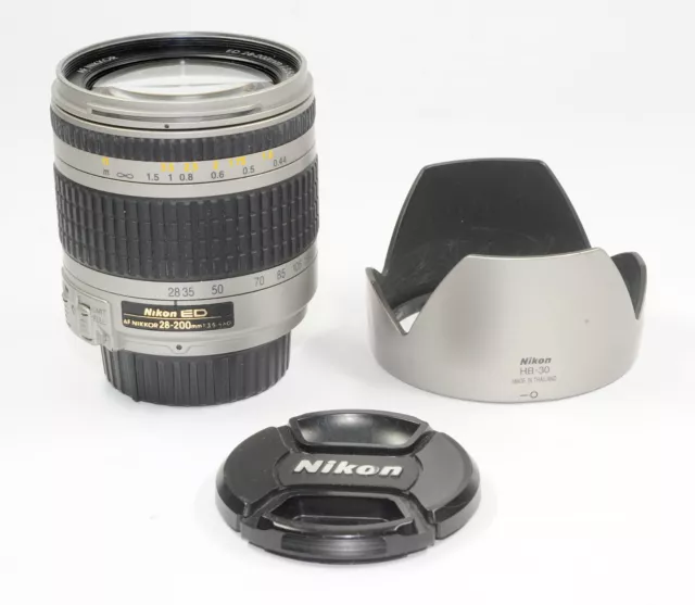 AF Nikkor 3.5-5.6/28-200mm G ED IF Asph. for Nikon AF Bajonett  2297/54