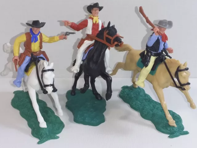 Timpo  2Nd  Series   Mounted  Cowboys  ( #158 ).