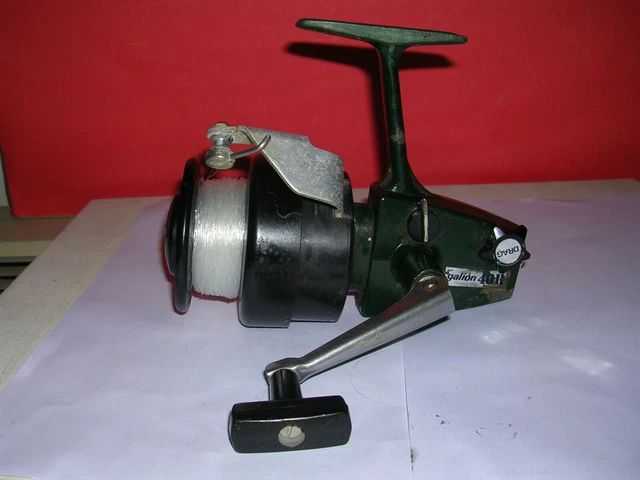 VINTAGE PFLUEGER EVERLASTER Surf Casting Fishing Reel 300 Rare AS IS $49.99