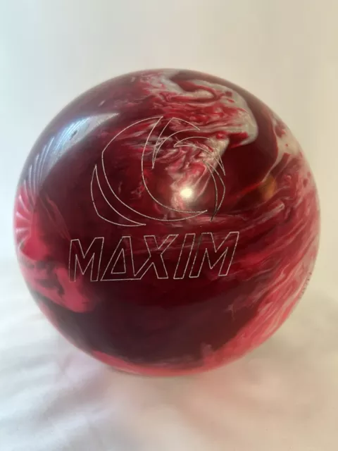 Ebonite Maxim Pink/White PEARL SWIRL 9 On 2 oz Bowling Ball Made In USA. USED 9