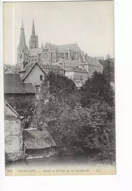 28  Chartres  Abside Et Fleches De La Cathedrale