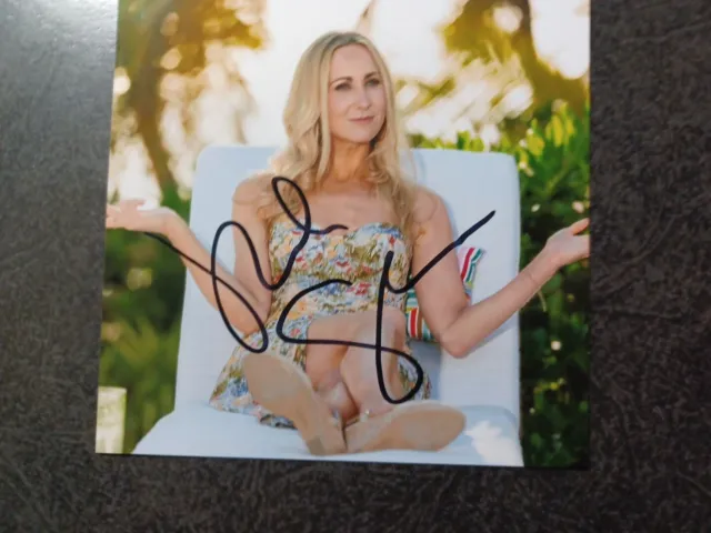 NIKKI GLASER  Hand Signed Autograph 4X4 Photo -SEXY ACTRESS & STAND-UP COMIC