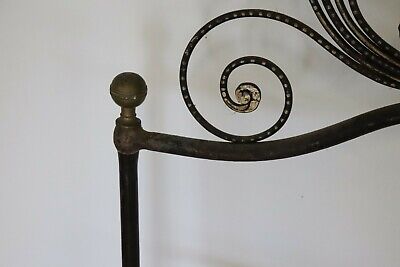Early 20th Century Italian Baroque Style Gilded Wrought Iron Headboard 6