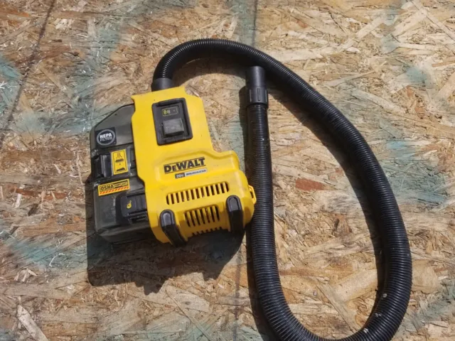 DEWALT DWH161B 20V Dust Extractor. Preowned
