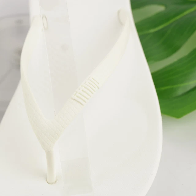 Fitflop Women's Iqushion Sandal Size 8 Thong Slide Flip Flop White Rubber Beach 3