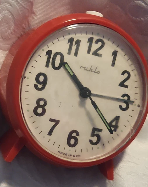 VINTAGE ALARM GERMAN RUHLA WINDUP Desk clockalarm WORKING *******Plz