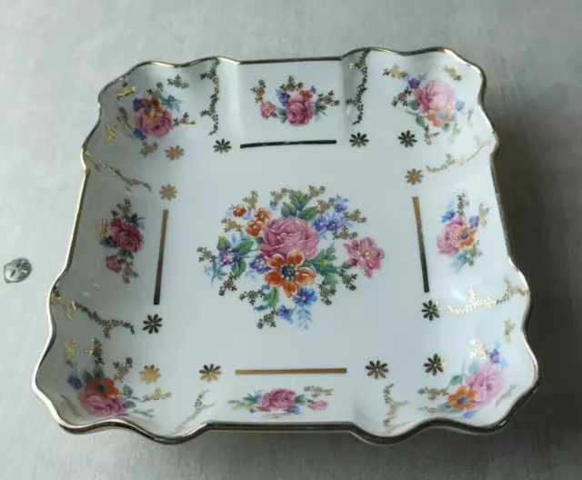 Ancien vide poche / coupelle, décor fleurs, en porcelaine de Limoges