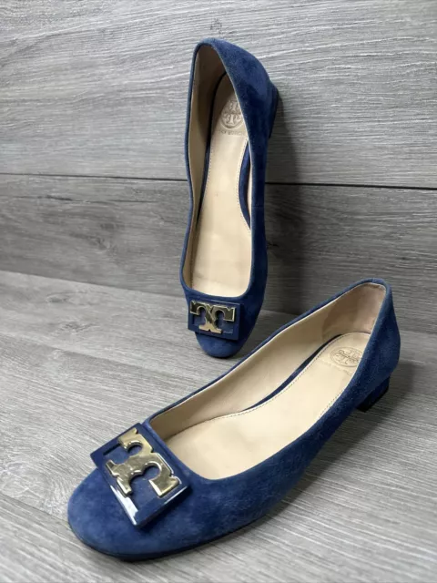 Tory Burch GIGI  Royal Navy Suede Pumps Low Heel Gold Logo Sz 7M