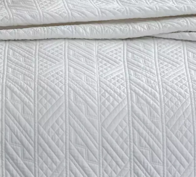 Ralph Lauren Oakfield Queen Quilted Coverlet White Cotton Sateen Bedspread