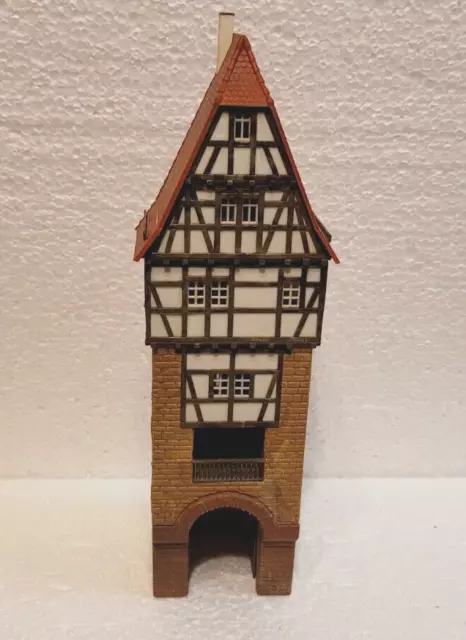 Timber Framed TOWER Weathered  Detailed HO Scale