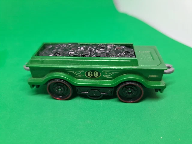 Hot Wheels Connectible Super Stoker Green Steam Engine Train Rapid