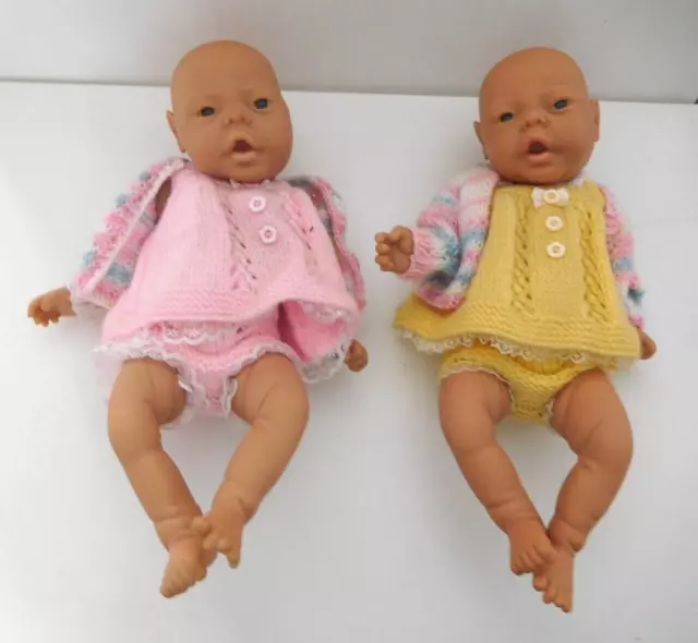2 JESMAR TWIN Baby Girl Dolls Knitted Outfits 16 Vintage Anamatomically 42.99 PicClick UK