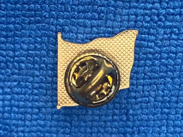 Welsh Flag Metal Pin Badge - Collectable Enamel Pin Badge - Wales, Dragon 2