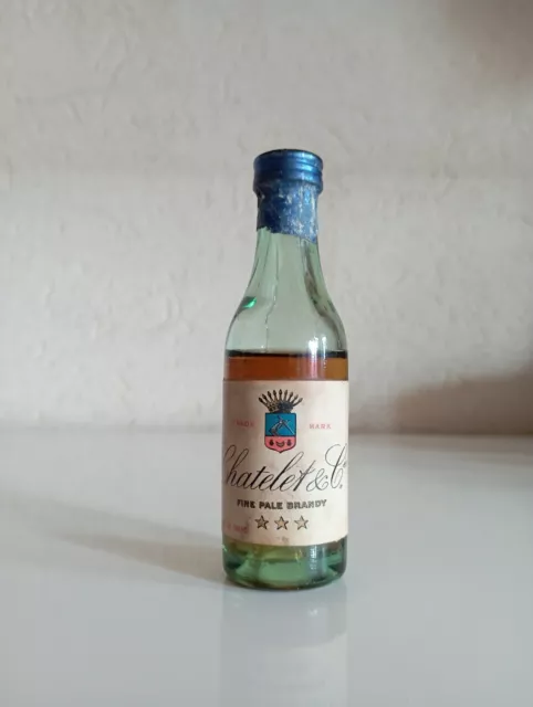Very old mini bottle cognac/brandy Chatelet 3 stars 3cl