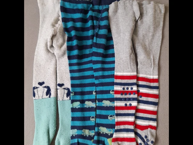 Kleidung Paket/ Strumpfhosen für Baby/Junge Gr.62/68/74/80,seit 3Teilen