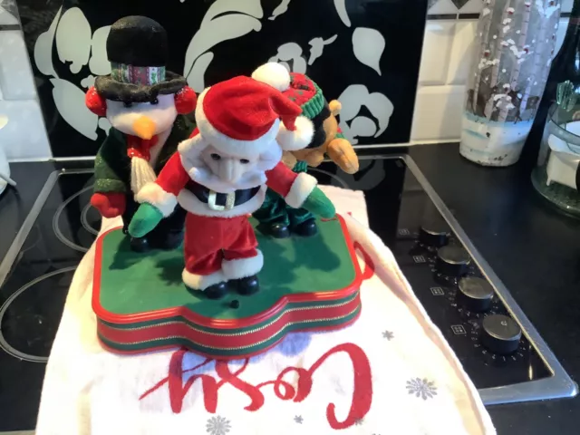 singing santa reindeer snow Man     Dancing  christmas