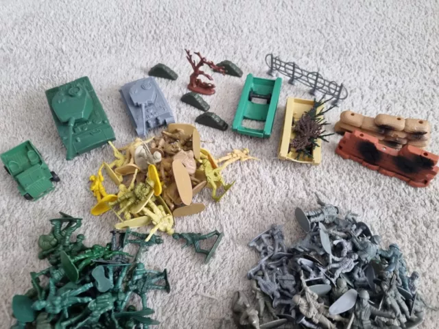 Toy Plastic Soldiers Vintage Plastic Soldiers Joblot USA German