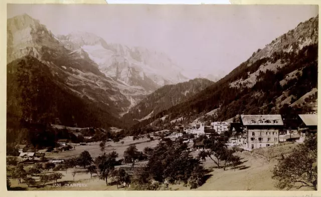 Suisse, Champéry Vintage albumen print.  Tirage albuminé  12x22  Circa 188
