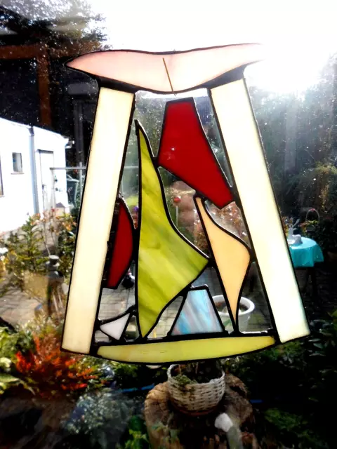 Fensterbild, Fantasie  ,Handarbeit  ein Sonnenfänger in Tiffany Technik