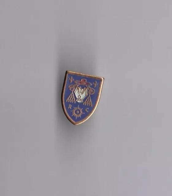 pin's armée / insigne 6 RC Régiment Cuirassiers (base dorée) hauteur: 1,6 cm