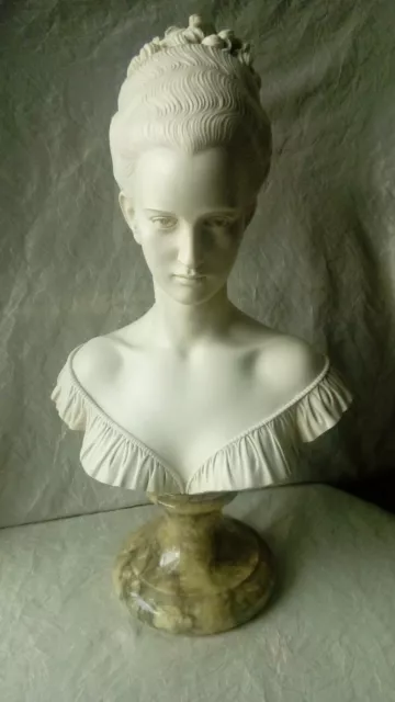 Statuette femme buste art nouveau pour maison ou jardin Joséphine