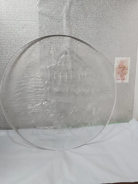 Christmas Horse Drawn Sleigh Round 13" Clear Glass Serving Platter / Plate