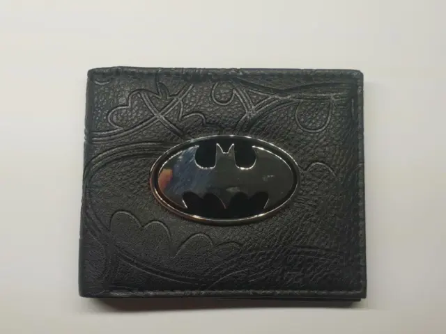 Batman Logo Wallet PU Leather metal center DC Comics old school bat symbol