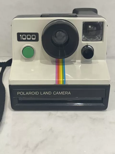 1970s Polaroid 1000 Land Camera for SX-70 Instant Colour Pictures, Green Button 2