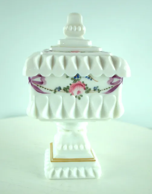 Westmoreland Glass Hand Painted Wedding Bowl Lidded Candy Dish Milk Glass