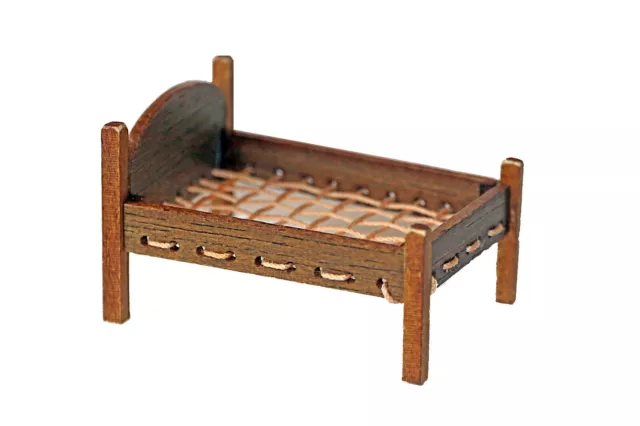 1/48 Dolls House Furniture KIT - Post Bed - by Herdwick Landscapes