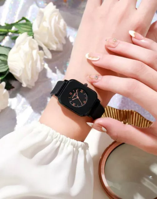 Damen Damen Quarz Armbanduhr Uhren Silikon Armband... schwarz & gold Geschenk UK 2