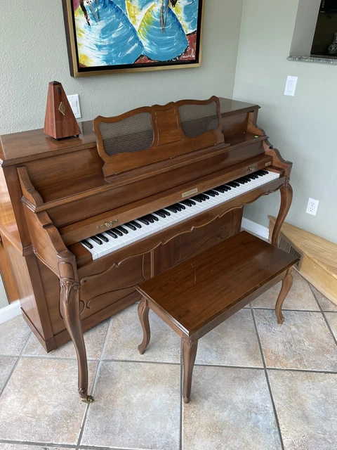 Baldwin Piano With Bench - Local Pick Up Baldwin Piano With Bench - Local Pick Up