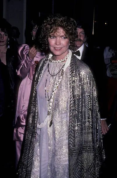 ELLEN BURSTYN AT Academy Awards at the Dorothy Chandler Pavi - 1981 Old ...