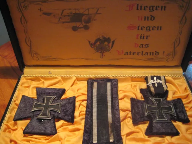 Original German WW I group medals in box iron cross 1 and 2class engraving 1915